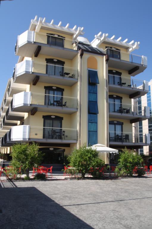 Rama Palace Hotel Casalnuovo Di Napoli Zewnętrze zdjęcie